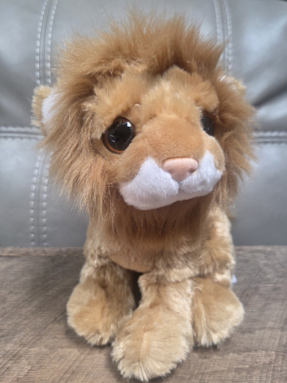 Fiesta Toys "Lamane" Big Eye Sitting Lion Plush 9" Jungle Cub Bin 1G